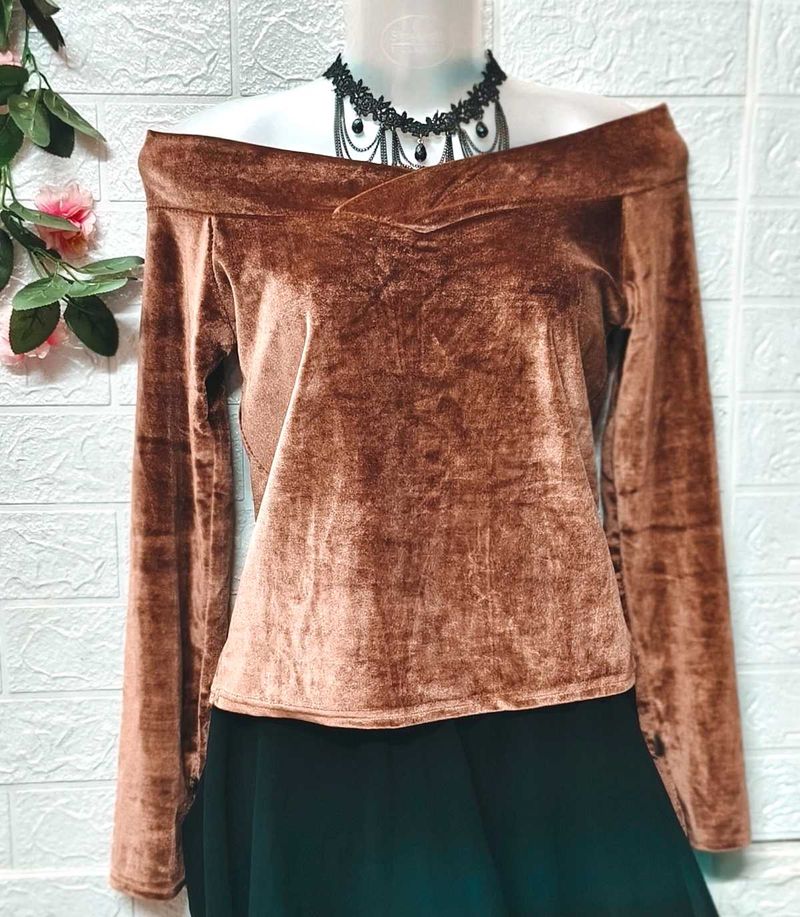 🎁Buy 2 Get 1 Free 🎁Brown Velvet Off-Shoulder Top