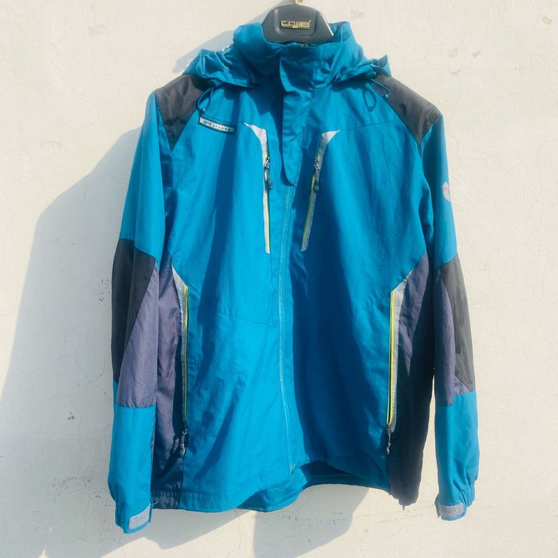 Stylish Blue Outdoor Jacket