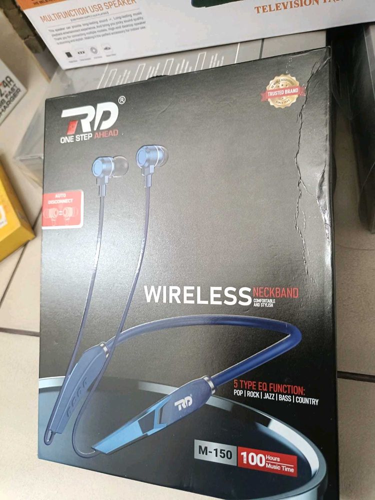 Wireless Neckband Headphones
