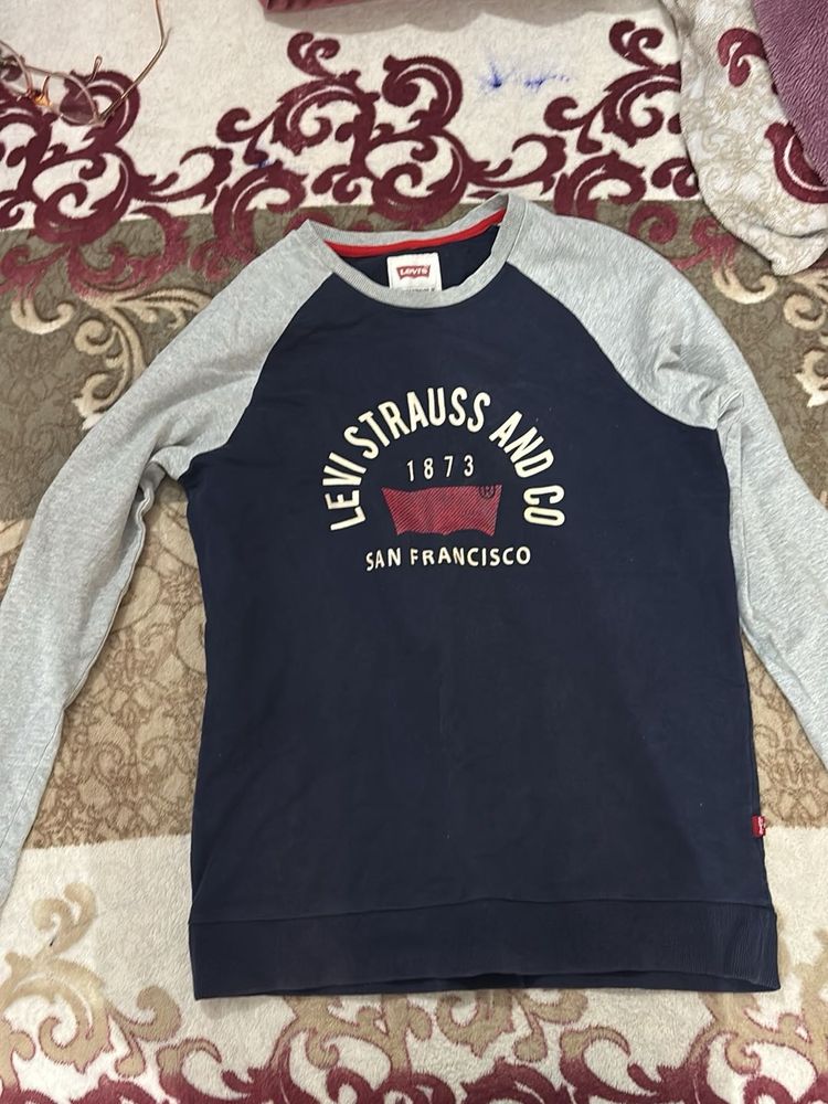 Levi Strauss Graphic Tee