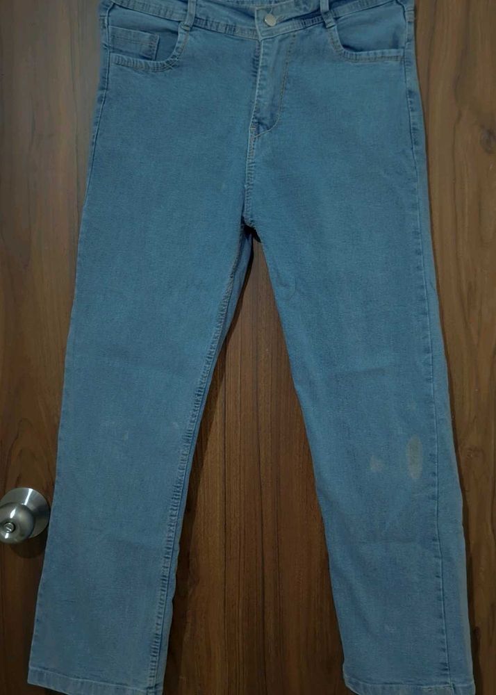 Women&#39;s Jeans
