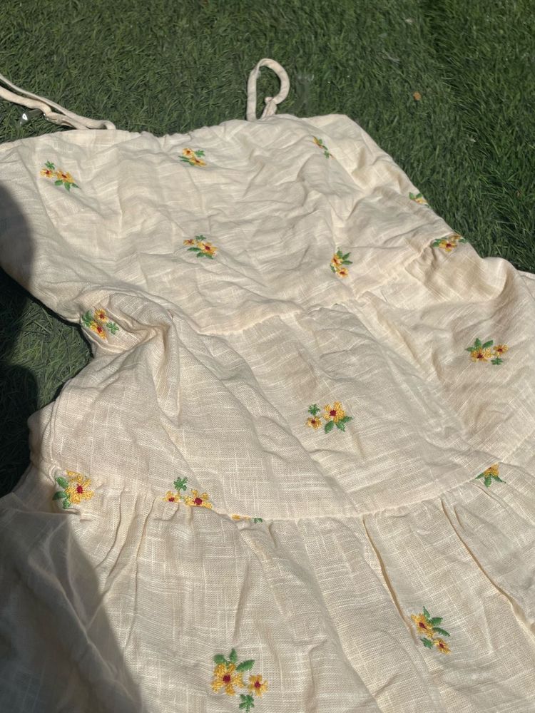 Cute floral sundress🌼Size-Small