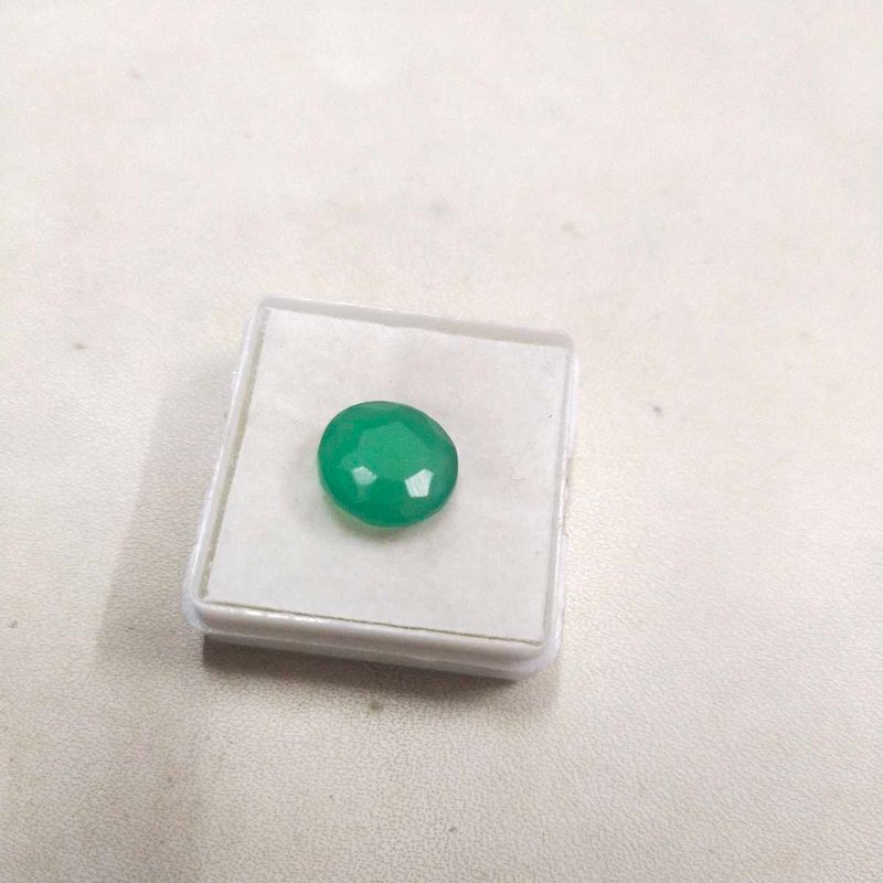 NATURAL GREEN ONYX HAQIQ 4.40 CTS. Loose Gemstone