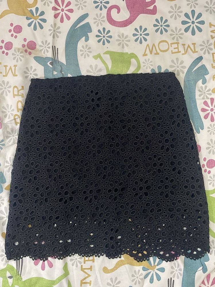 A Pretty Black Lace Short Skirt
