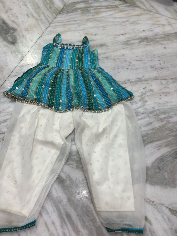 Badhani Kurti Set