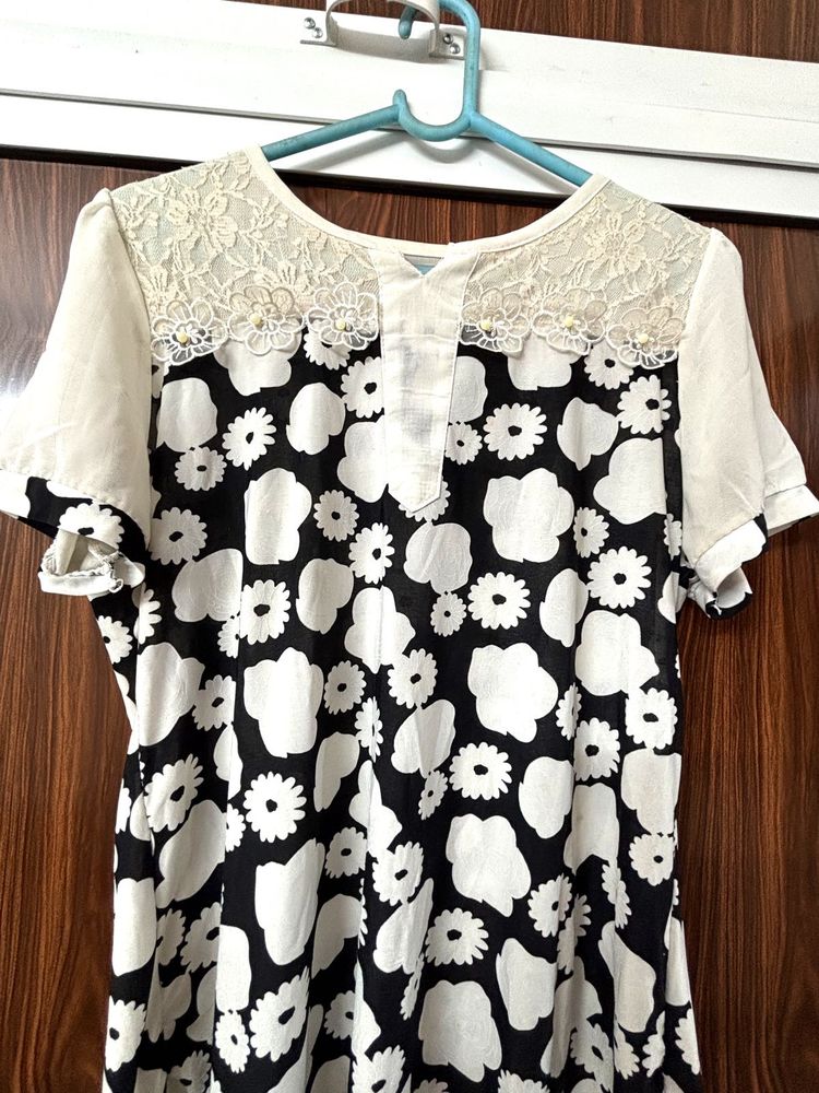 Floral Print Lace Top