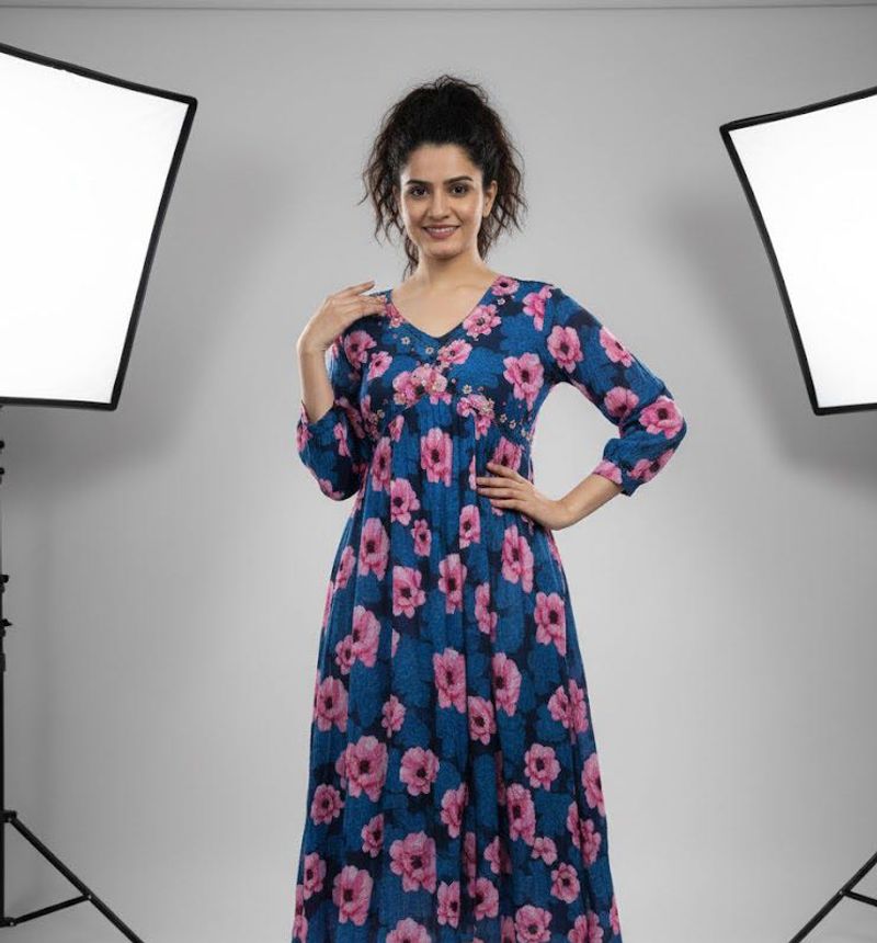 Alia kurti , premium Chinon with mul cotton lining