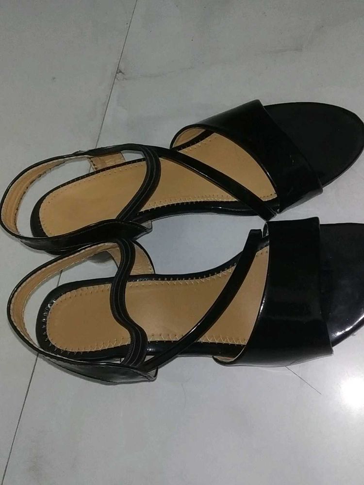 Elegant Black Sandals