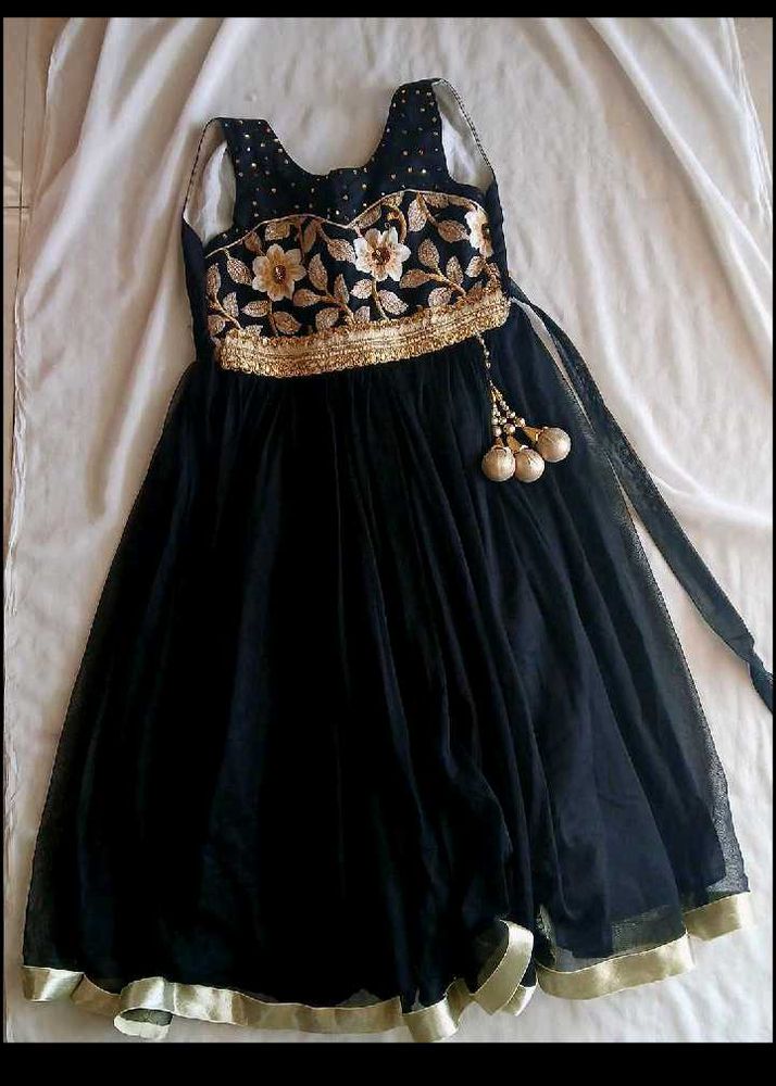 Elegant Black &amp; Gold Floral Embroidered Gown