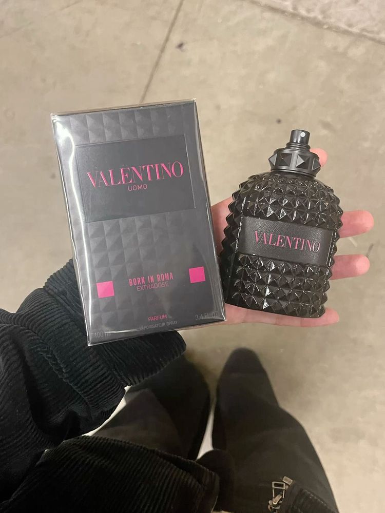 Uomo Valentino Born In Roma Extradose