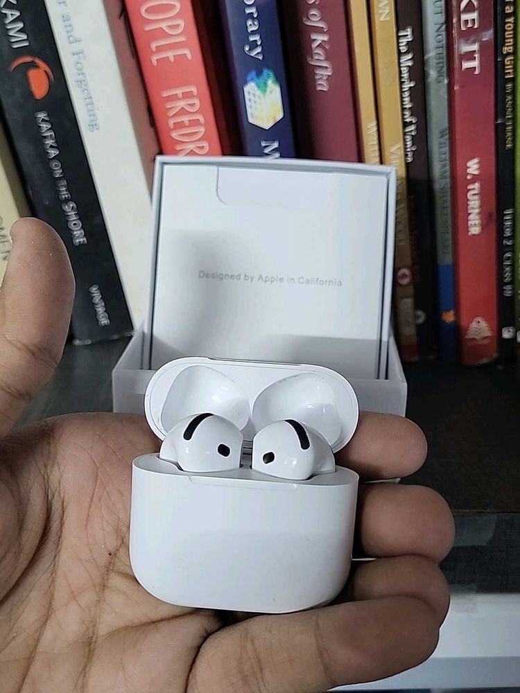 Apple Airpods Generation 4