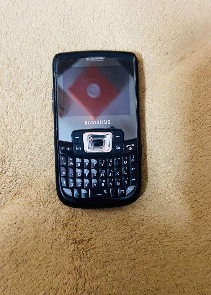 Samsung Chat 369