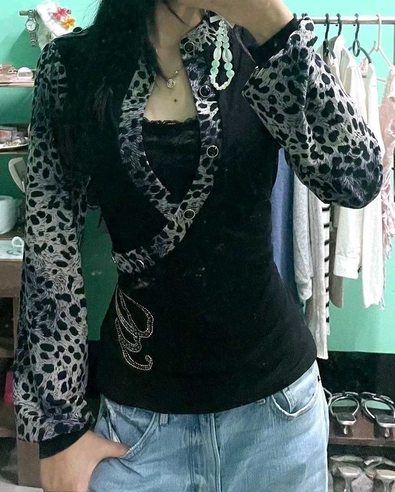 black leopard print chic top