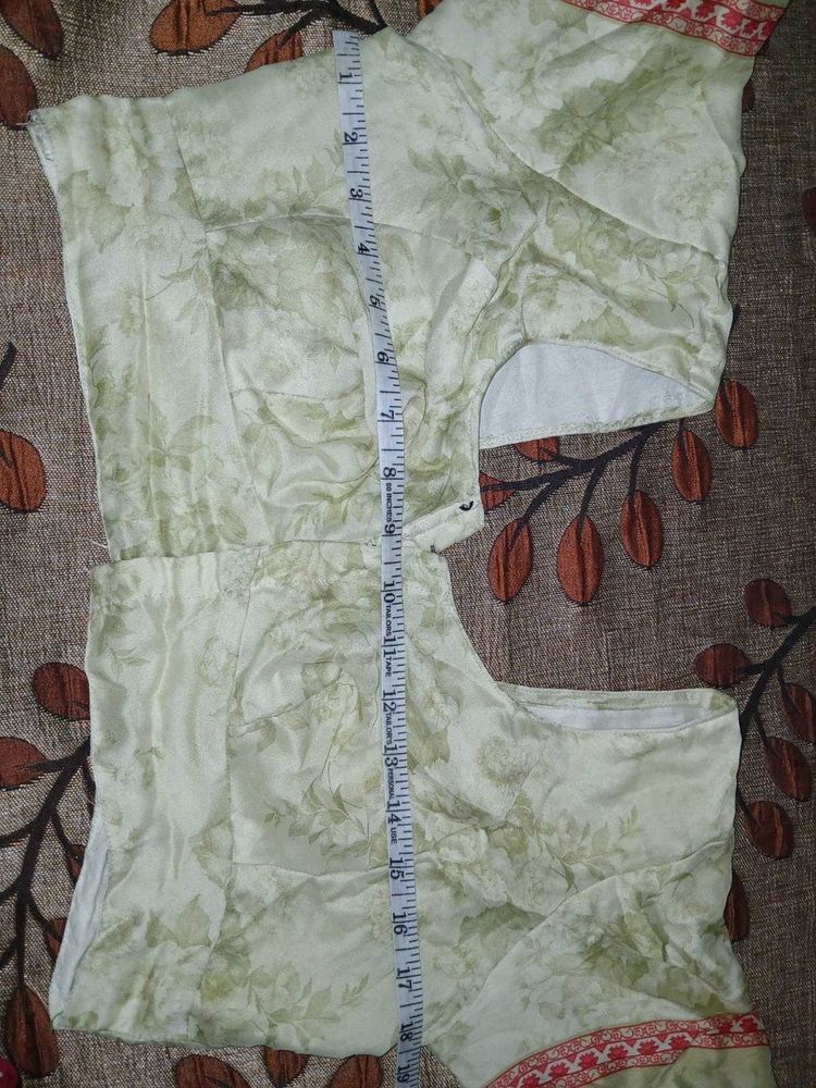 Boutique Blouse