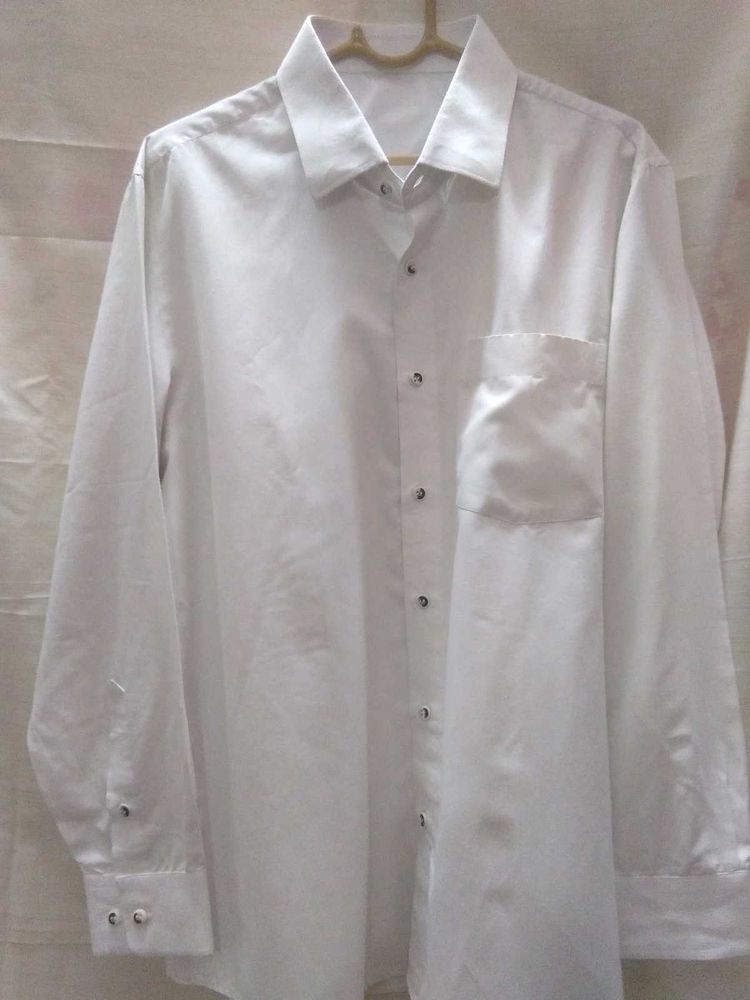 Men&#39;s White Long Sleeve Shirt