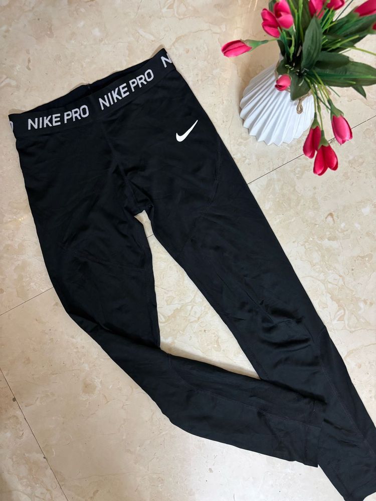 Nike Pro Tights