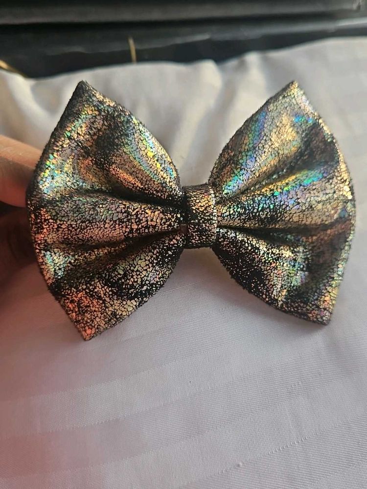 Stylish Multi Colour Bow