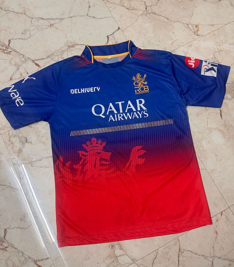 RCB Cricket Jersey - Fan Gear