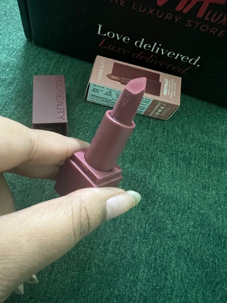 Huda Beauty Power Bullet “Third Date” Lipstick