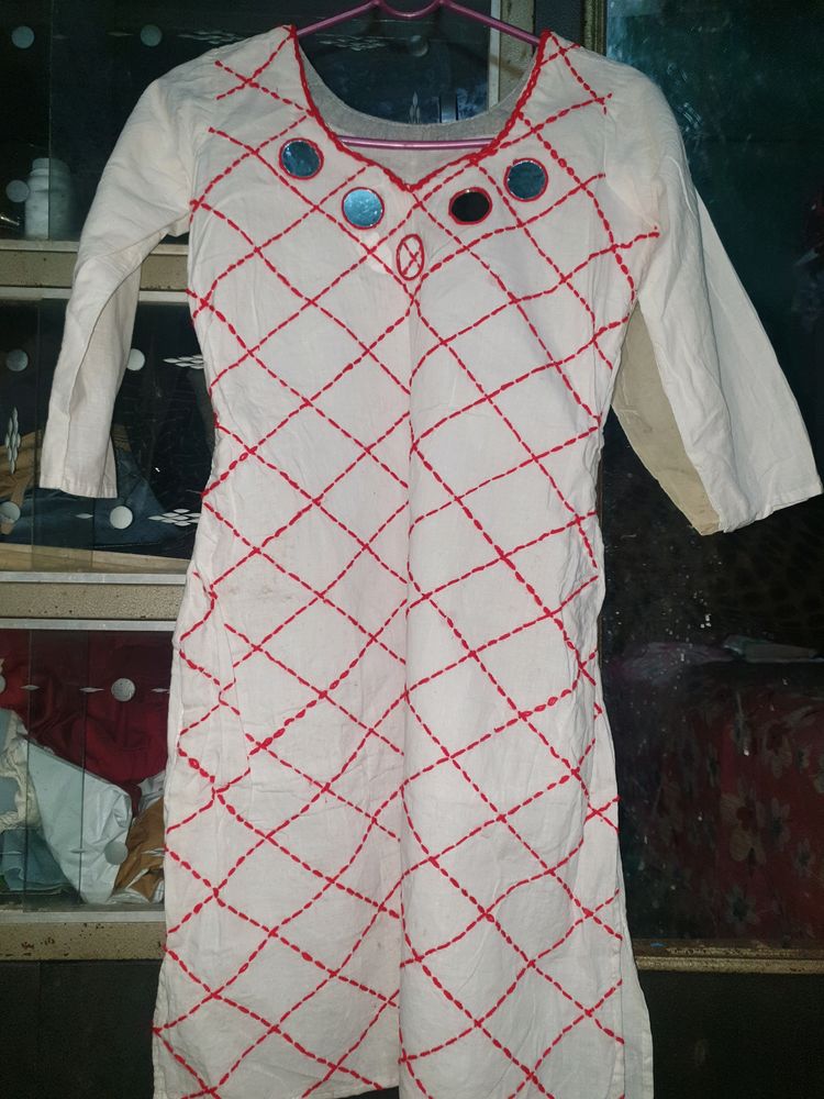 White Handmade Stich-work With Mirror Kurti