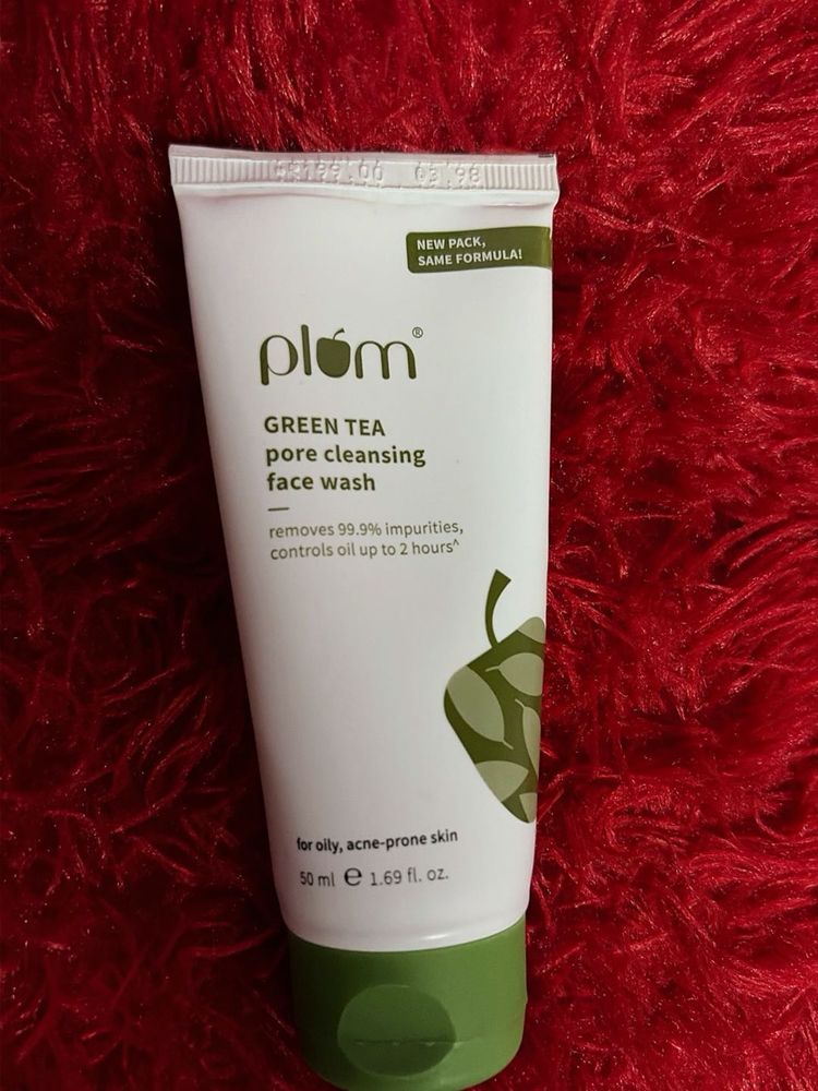 Plum Green Tea Face Wash