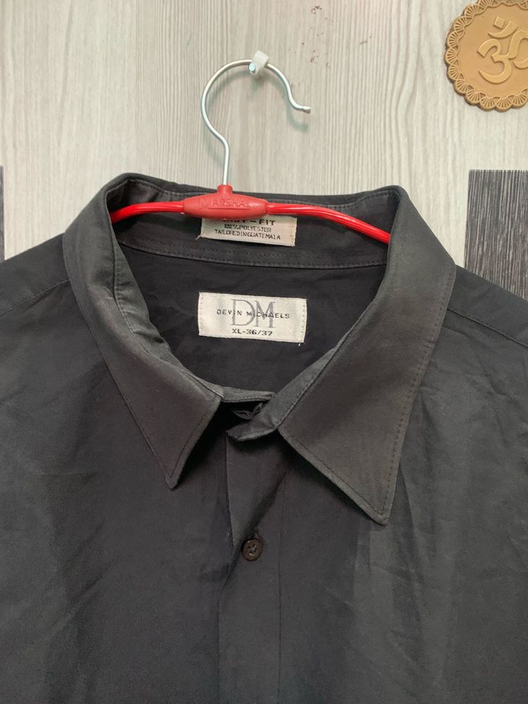 Davin mickals Black Shirt