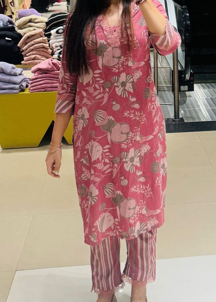 Pink Suit💕