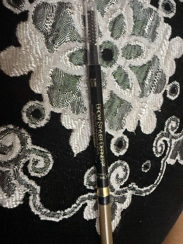 L&#39;Oreal EyeBrow Stylist Definer