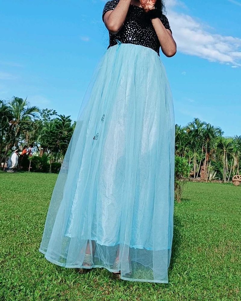 🩵Cyan Gowns🩵