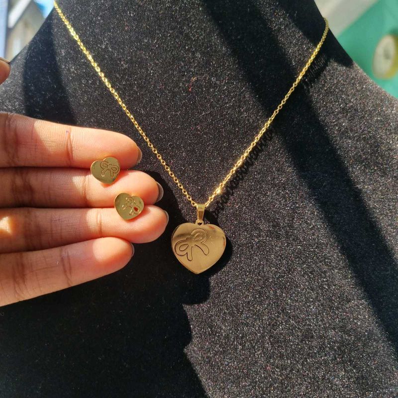 Minimalistic Antitarnish Necklace Sets