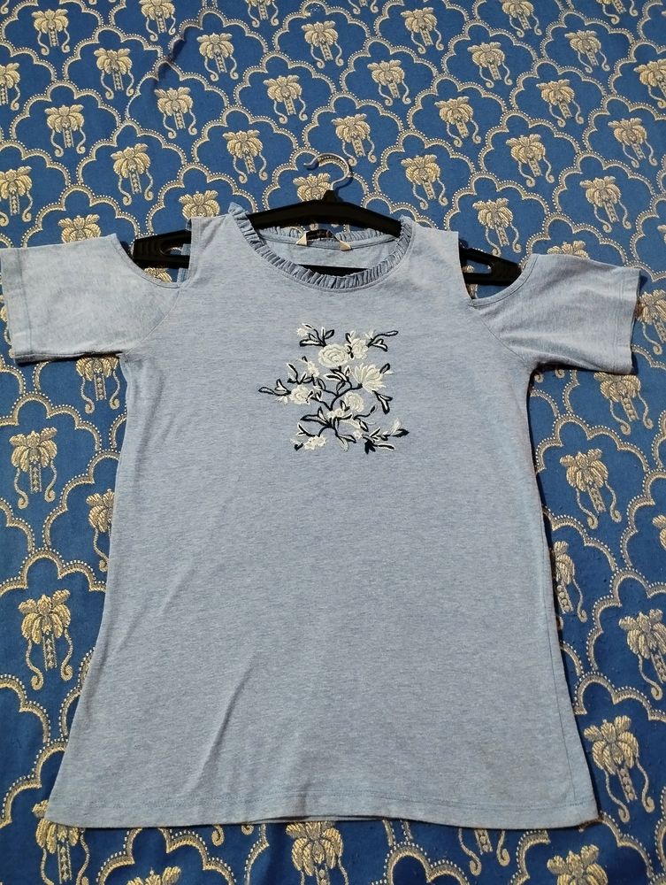 Top  Embroidery