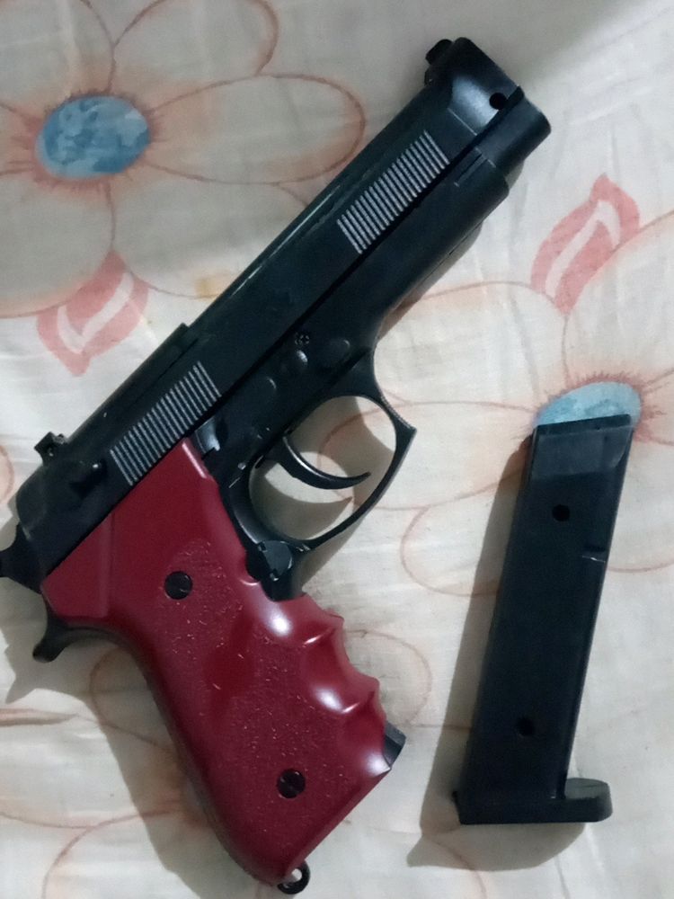 Demo Pack Of 2  Toy Guns Showpiece