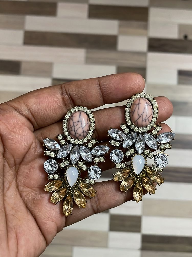 Ever stylish Earrings