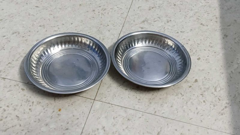 Set of 2 Mini Steel Plates 🍽️✨