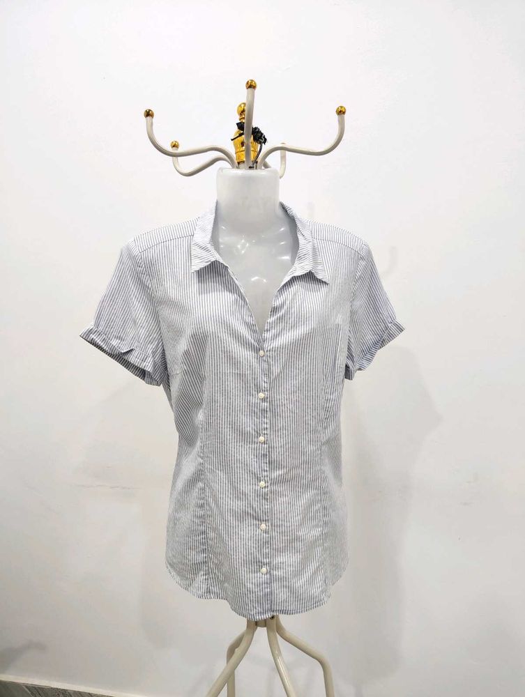 Striped Women&#39;s Top