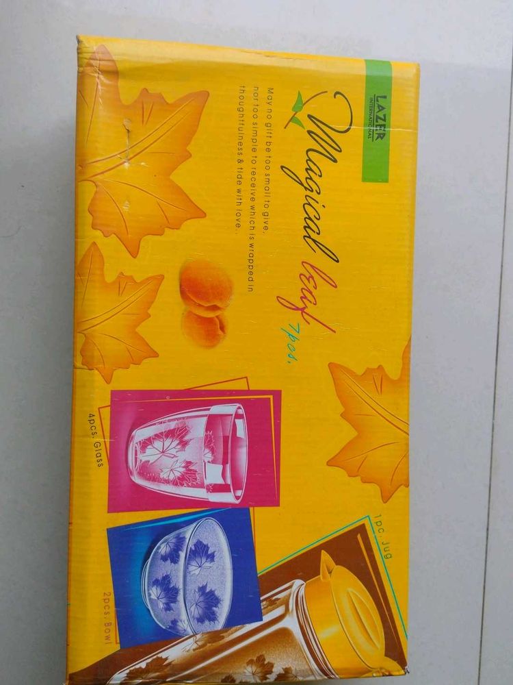 7 Peice Set Which Includes 2 Bowl, 4 Glass &amp; 1 Jug