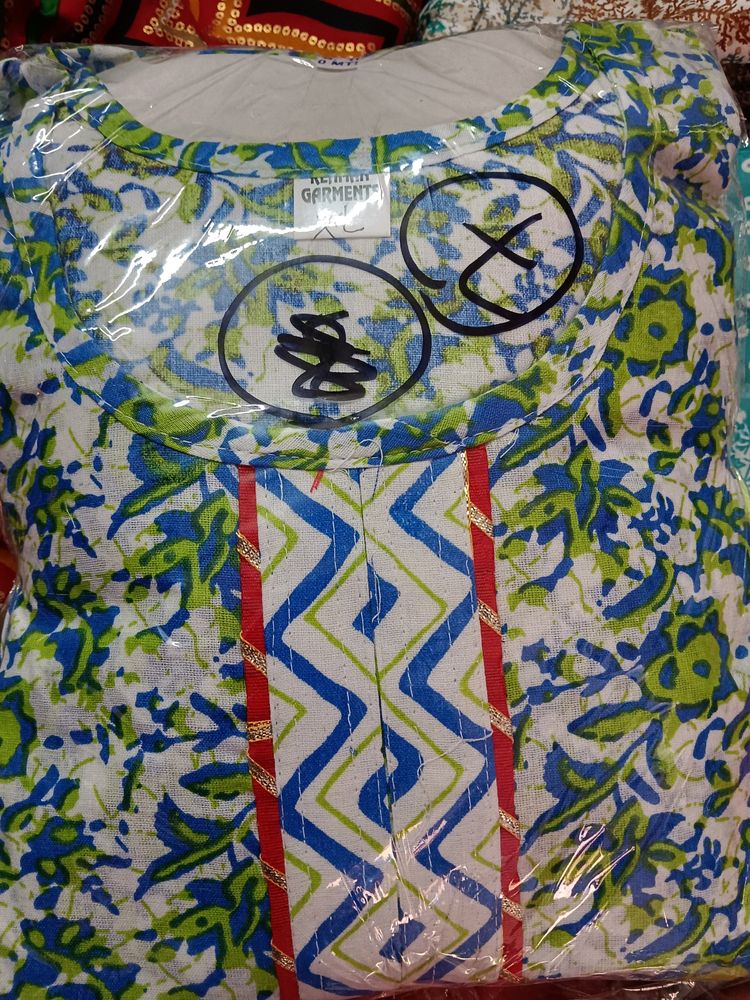 ❤️🥰 Brand New Three Pc Suit ❤️🥰 Colours N Designs Available