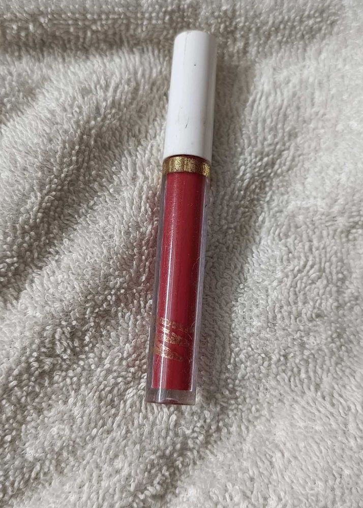 MYGLAMM TRANSFER PROOF LIPSTICK