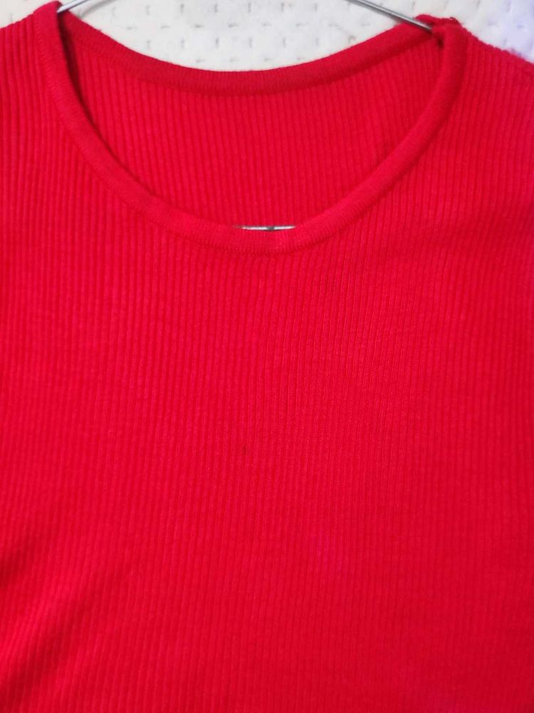 Red Ribbed Top