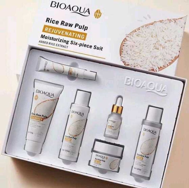BioAqua skincare set