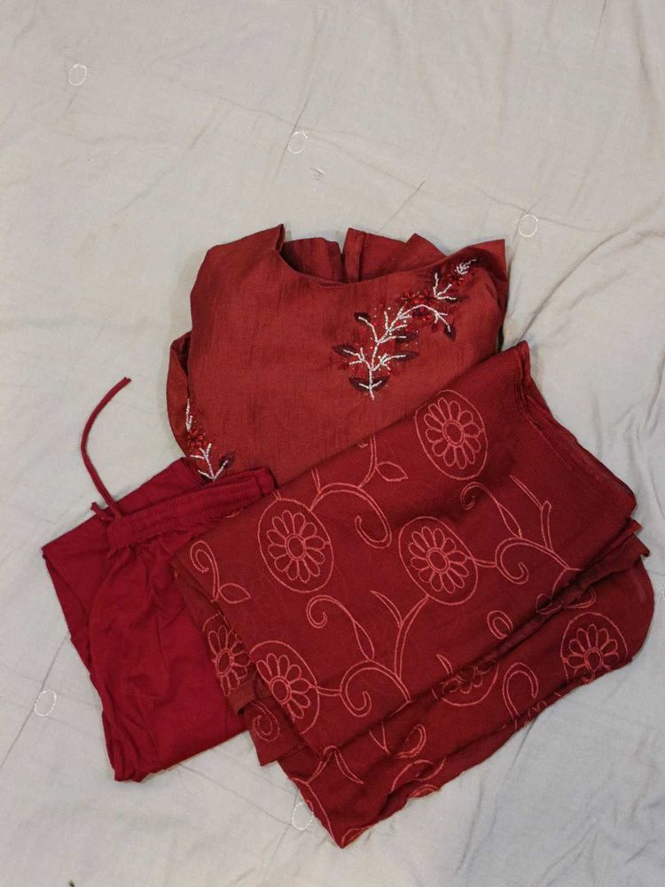 Elegant maroon Kurta Set