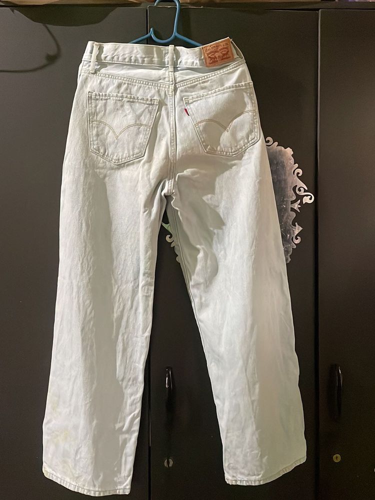 Women Levis Jeans