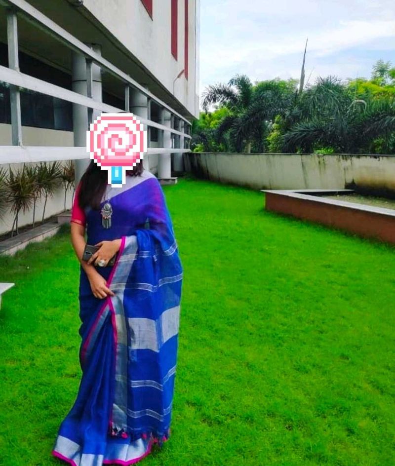 Elegant Blue Linen Saree