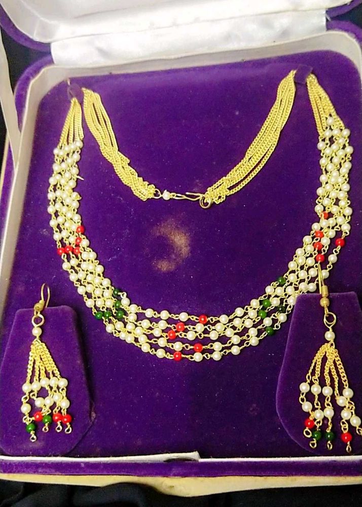 Pearl Necklace &amp; Earring Set