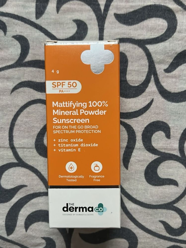 The Derma Co Mineral Sunscreen