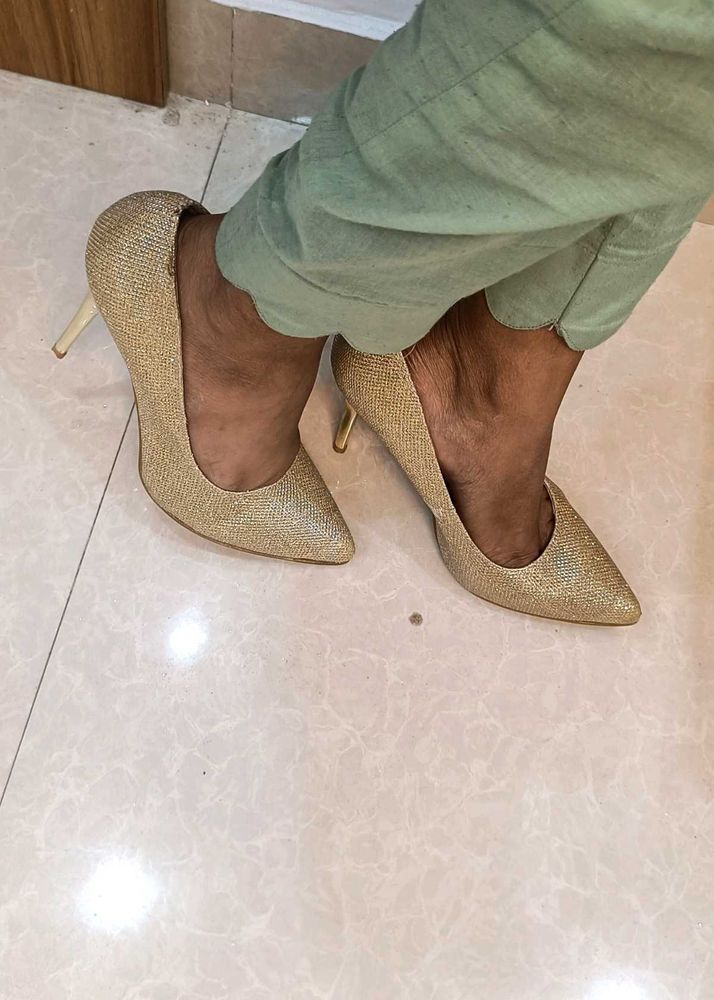 Heels 👠😍
