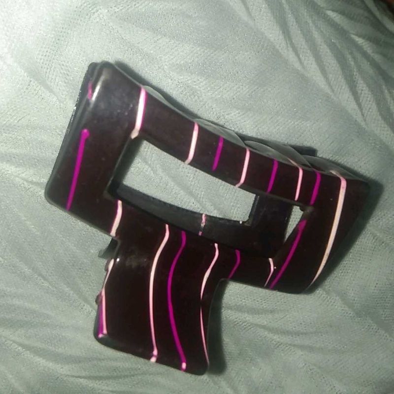 Striped Hair Claw Clip