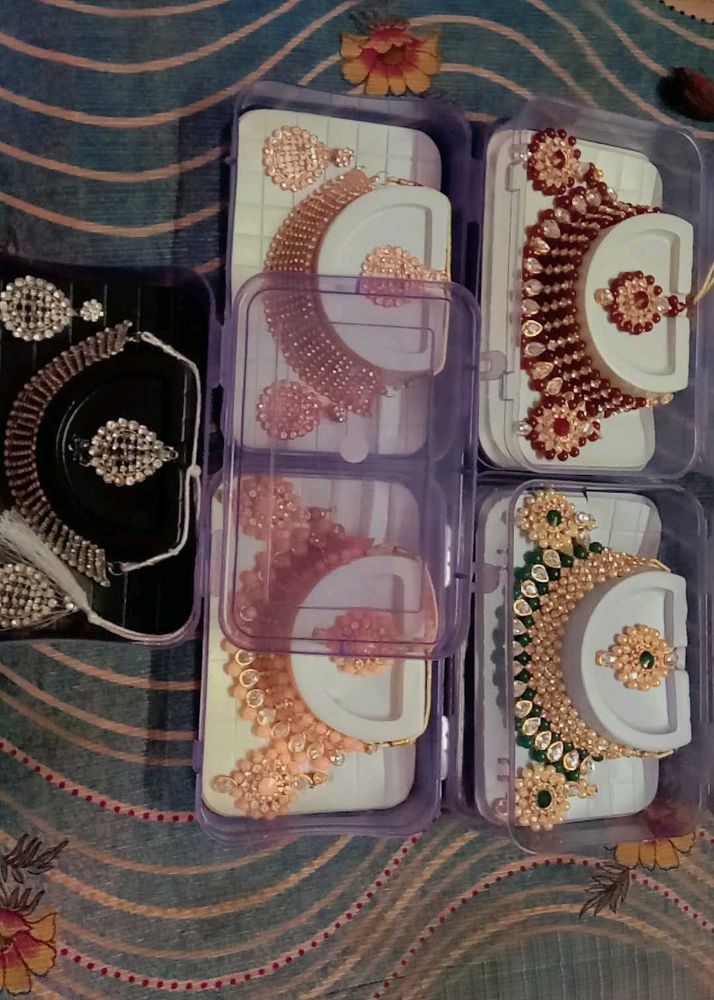 Women Jewellery Set