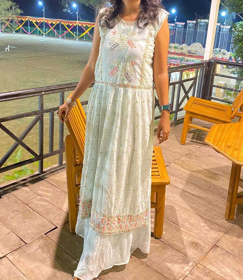 nayra suit Elegant Embroidered set