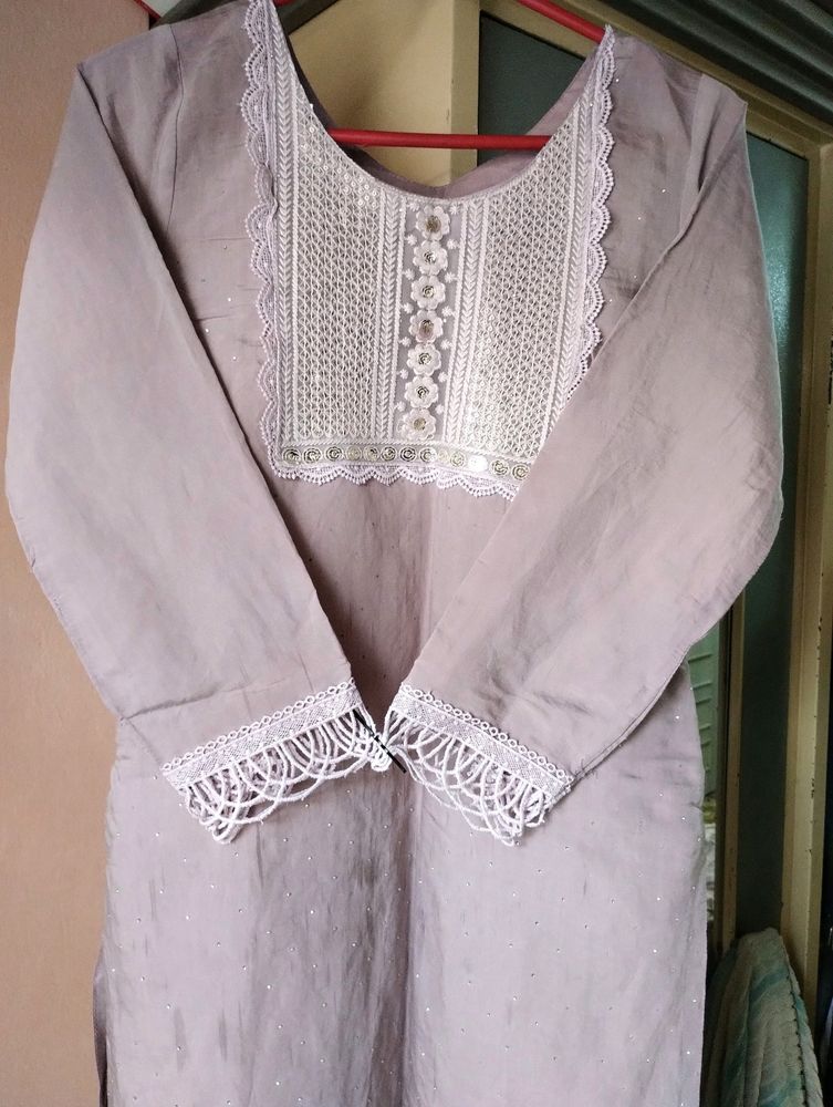 Pakistani Lavender Suit Set